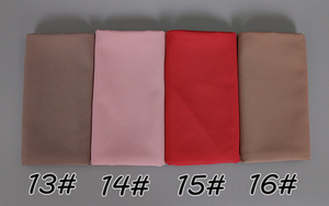 ผ้าคลุมฮิญาบชีฟองแบบขายส่ง สีพื้น ผ้าพันคอฮิญาบชีฟองสำหรับผู้หญิง - Product Image 4