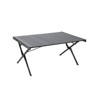 Outdoor Klappbarer Aluminium-Eierrolltisch-Set - Tragbare Terrassen-Camping-Picknick-Außenmöbel mit Stühlen für 4 Personen
