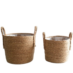 Maceta <span class=keywords><strong>de</strong></span> Piso Moderna <span class=keywords><strong>de</strong></span> <span class=keywords><strong>Madera</strong></span> y Paja, Tejida <span class=keywords><strong>con</strong></span> Acabado Revestido, para Exteriores, Cubierta para Macetas, Almacenamiento para Hogar y Jardín, Venta Caliente - Product Image 1