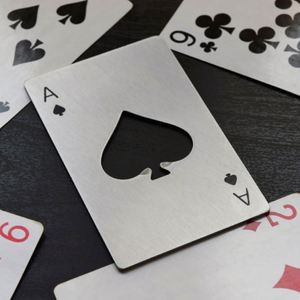 Abridor de Botellas Metálico Personalizado en Forma de Tarjeta de Crédito, de Acero Inoxidable Plateado, con Diseño de As de Espadas - Product Image 2