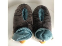 Fabrication sur mesure de pantoufles en peluche personnalisées, pantoufles d'hiver chaudes et moelleuses en forme de pingouin pour enfants