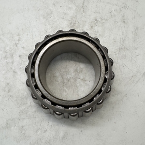 Roulement à rouleaux coniques de qualité supérieure 1J-4757 1J4757 pour chargeuse sur pneus 982XE 960F 980 982 950G II 950B 950E 980GC 950G - Product Image 1