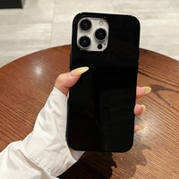 Usine en gros personnalisé noir pour iPhone 13 étui matériau durable avec des caractéristiques de protection complètes
