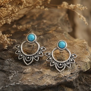 Orecchini vintage rimovibili con pietre intarsiate a forma di loto, regalo da donna per feste o per tutti i giorni in stile bohémien - Product Image 1