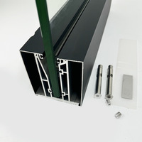 Rampe en verre sans cadre avec profilé en aluminium et laiton, fentes de montage encastrées, style moderne et minimaliste, fabriqué en Chine, pour balcon et escalier