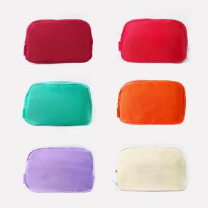 Riñonera Unisex con Logotipo Personalizado, Bandolera Deportiva, Riñonera Impermeable, Bolsa de Pecho para Yoga, Running, Deportes al Aire Libre, Venta al por Mayor de Canguros - Product Image 1