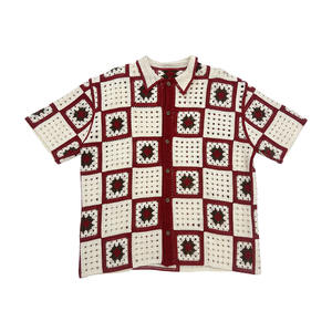 Chemise vintage en crochet Granny Square, style bohème, à manches courtes, boutonnée, en tricot, bordeaux, crème - Product Image 4