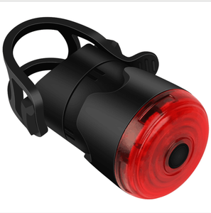 Luz trasera inteligente para bicicleta <span class=keywords><strong>de</strong></span> montaña y carretera, sensor <span class=keywords><strong>de</strong></span> freno, resistente al agua, luz trasera <span class=keywords><strong>de</strong></span> seguridad para ciclismo - Product Image 2
