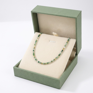 Collar Gargantilla Minimalista con Cuentas de Cornalina para Mujer, Resistente al Agua, Ideal para Fiestas - Product Image 6