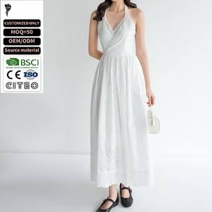 Robe midi décontractée sans manches en coton tissé blanc à col licou et dentelle, coupe trapèze, printemps-automne, personnalisable OEM ODM - Product Image 1