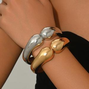 Женский браслет отличается преувеличенной индивидуальностью, склонной к выцветанию, и аксессуар для объятий в виде капли воды - Product Image 2