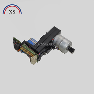 Motor de fuente de tinta Roland C37M808135 220V, pieza para máquina de impresión rotograbado automática - Product Image 1
