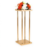 Support à fleurs de mariage en métal doré, piédestal géométrique, centre de table carré pour la décoration d'événements et de fêtes