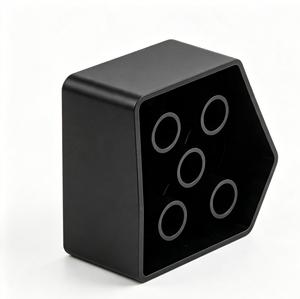 Composant carré en plastique noir avec quatre protubérances cylindriques, service de moulage par injection de plastique ABS sur mesure - Product Image 4