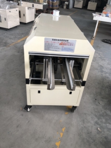 Machine de scellage de boîtes en carton semi-automatique à haute vitesse <span class=keywords><strong>JR700</strong></span> avec colle thermofusible pour l'alimentation et les produits chimiques, homologation CE - Product Image 4