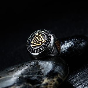 Vente en gros de bijoux en acier inoxydable rétro punk nordique Viking <span class=keywords><strong>Runes</strong></span> trois triangles imbriqués Valknut chevalière hommes - Product Image 2