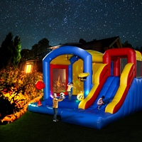 Château gonflable commercial robuste en PVC pour enfants et adultes, idéal pour les fêtes et événements en extérieur