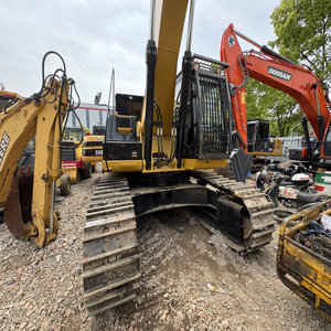 Excavatrice sur chenilles Caterpillar Cat336D2L d'<span class=keywords><strong>occasion</strong></span>, modèle 2019, poids opérationnel de 37,1 tonnes, capacité de la benne de 1,88 m, d'origine japonaise - Product Image 2