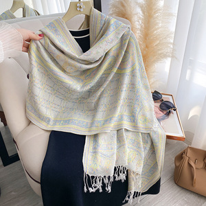Elegante Chal Largo de Jacquard con Flecos, Imitación Cachemira, Perfecto para Bodas de Primavera y Fiestas - Product Image 6