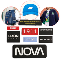Étiquette en caoutchouc de silicone souple 3D personnalisée pour vêtements logo Patch patchs de transfert de chaleur étiquette en silicone