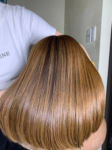 วิกผมตรงสีน้ำตาลไฮไลท์แบบขายส่ง ผมแท้เวียดนาม 13x4 HD Lace Front Glueless Bob Wigs จากโรงงาน - Product Image 1