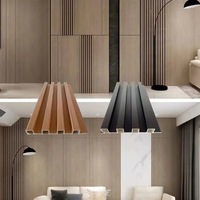 Panneaux muraux en bois et plastique à lattes, surface décorative en bois, épaisseur 24 mm, design moderne, écologiques pour hôtels et bureaux