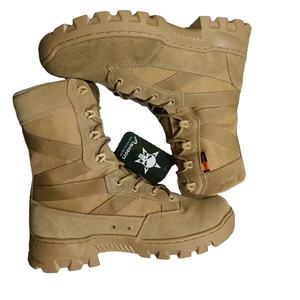 Botas de Combate y Senderismo TSB05 de Lona Oxford Transpirable y Ligera con Mangas de Cuero Vacuno Genuino de Grano Completo y Ante - Product Image 1