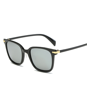 Gafas de Sol con Protección UV, Nuevas, de Alta Calidad, al por Mayor, con Logotipo Personalizado, Gafas de Sol Polarizadas para Hombre y Mujer 2022 - Product Image 6