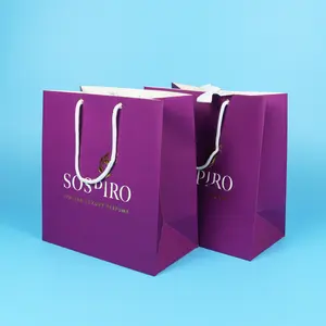 Style chaud logo personnalisé faveur de mariage bonbons matière première sac en papier emballage luxe soin de la peau parfum sac en papier pour cosmétiques