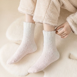 Wholesale Winter Women Lady Cozy Sleep Floor Tube <strong>Socks</strong> Thermal Home Crew <strong>Custom</strong> Christmas <strong>Warm</strong> <strong>Fuzzy</strong> <strong>Socks</strong> - Product Image 5