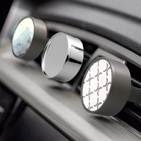 Diffuseur de parfum pour voiture personnalisé avec logo, clip de ventilation solide, désodorisant automobile sur mesure