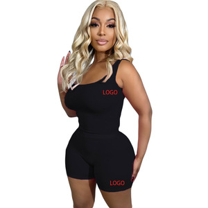 Completo <span class=keywords><strong>Donna</strong></span> <span class=keywords><strong>Streetwear</strong></span> Personalizzabile con LOGO, Set Due Pezzi Estate 2023, Top e Shorts da Ciclista per <span class=keywords><strong>Donna</strong></span> - Product Image 3