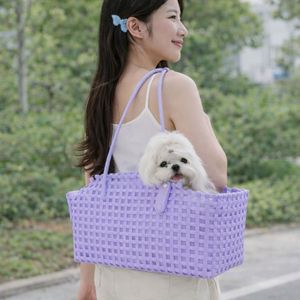 Transportín Cuadrado Clásico Ligero de PVC Tejido Coreano para Gatos y Perros con Diseño Hueco para Viajes de Vacaciones - Colección Verano - Product Image 4