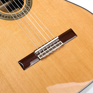 Guitarra Clásica Hecha a Mano Cherry CG-950 4/4 de 39 Pulgadas, Totalmente de Madera Maciza con Mástil y Diapasón Hechos en Guangdong - Product Image 5