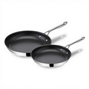 Ensemble de casseroles en acier inoxydable Cook's Direct de Jamie Oliver, 2 casseroles 24/28 cm, revêtement antiadhésif, indicateur de cuisson, rivets sécurisés - Product Image 4