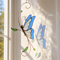 Attrape-soleil papillon en vitrail artisanal, décoration suspendue faite à la main, cadeau pour la maison, personnalisation disponible