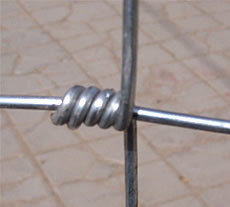 Malla de valla galvanizada con articulaciones para campos de fútbol, de acero al carbono duradero, para cercas deportivas, con diseño australiano para patios y caballos - Product Image 3