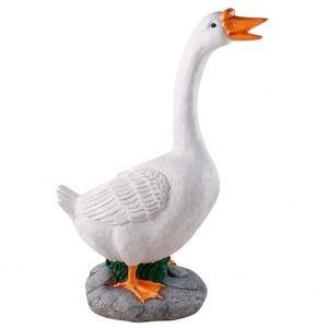 Statue décorative de canard blanc avec tenues interchangeables – Ornement de jardin saisonnier pour la décoration de la maison en période des fêtes - Product Image 1