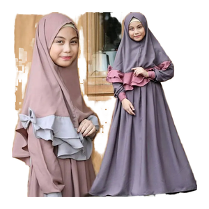 Vêtements islamiques en gros, ensemble abaya hijab à manches longues et col rond pour enfants, 2 pièces, polyester respirant - Product Image 1