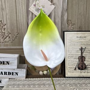 Bouquet de fleurs artificielles en soie blanche moderne haut de gamme en gros, fleurs en plastique, produit fini de haute qualité, décorations de <span class=keywords><strong>mariage</strong></span> - Product Image 4
