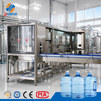 Chaîne de production de remplissage d'eau commerciale de qualité supérieure, 300 BPH, pour barils de 5 gallons, à vitesse rapide, pour usine de production d'eau potable à grande échelle