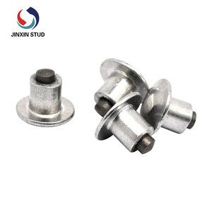 מסמרי צמיגים איכותיים JX6.5-5.7-1 מקרביד עם קצוות טונגסטן קרביד קשיחים במיוחד לצמיגי חורף - Product Image 1