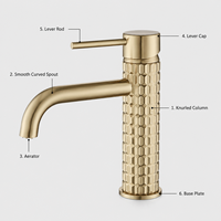 Robinet à poignée unique Champagne Bronze, colonne moletée géométrique, bec lisse avec aérateur, finition Or Brossé, vente en gros