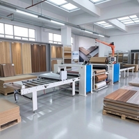 Machine de laminage à haute productivité contrôlée par PLC QILI pour film PVC sur panneaux de plafond et de mur en plaques de plâtre
