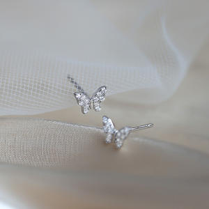 Boucles d'oreilles papillon en or E3735 avec diamants pour femme, taille brillant rond, couleur G naturelle, style mignon pour usage quotidien - Product Image 6