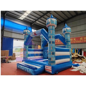 Castillo Inflable Azul Princesa con Torres y Rayas Satinadas para <span class=keywords><strong>Hotel</strong></span>, Resort, Club Infantil y Días de Diversión Familiar - Product Image 2