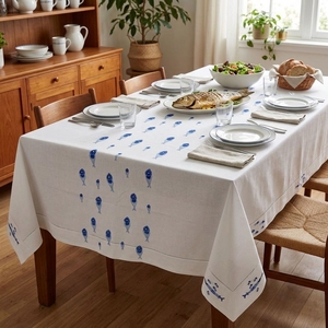 Mantel de Algodón Blanco Vietnamita Personalizado con Bordado de Pez en Azul para Bodas, Uso en Hogar/Hotel/Restaurante - Product Image 1