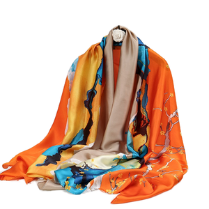 Le dernier foulard de soie satiné imprimé personnalisé de luxe longue chaîne de créateur accessoire à la mode pour le printemps - Product Image 1