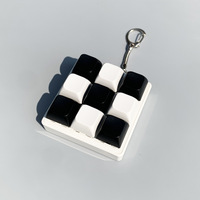 Direct usine 52 designs 1/9/12 touches Porte-clés clavier LED anti-stress avec touches mécaniques Jouet clicker