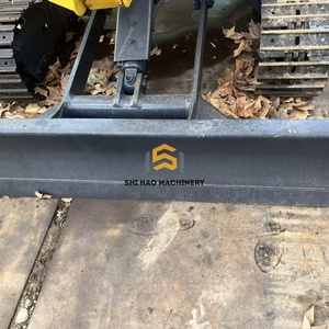 Excavadora Komatsu PC35MR 3.5T Usada: Perfecta para Trabajos Compactos de Demolición y Excavación - Product Image 4